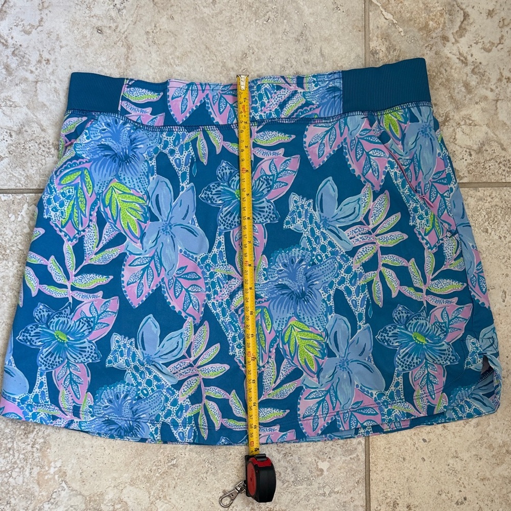 Lilly Pulitzer Luxletic Skort - Picture 11 of 13